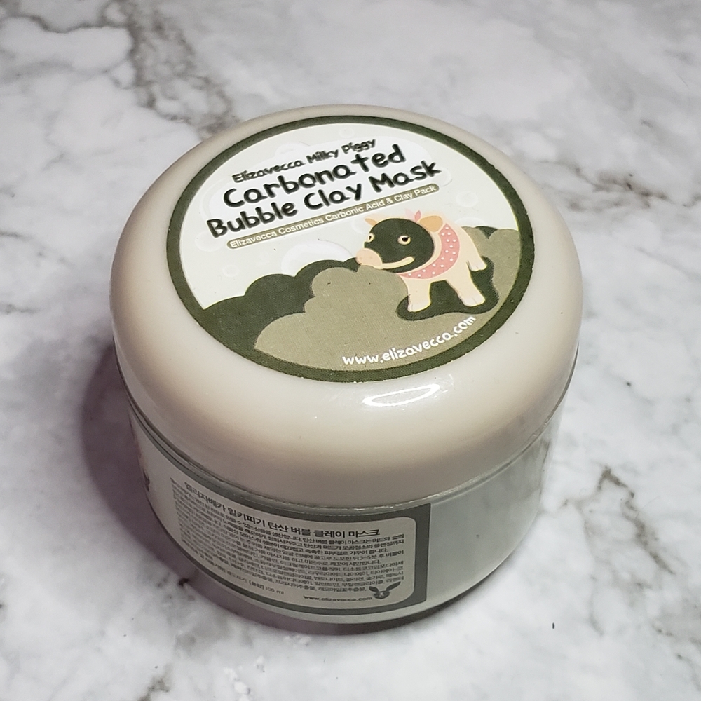 nib nwt Carbonated bubble clay mask